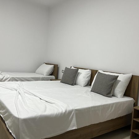Guesthouse Osumi Berat Eksteriør billede
